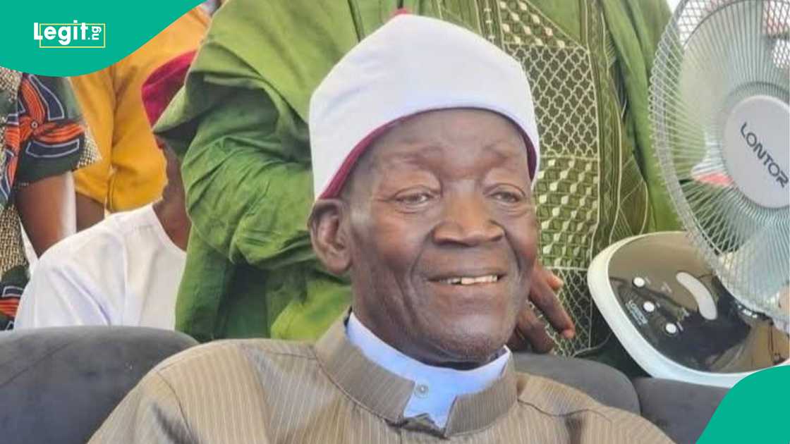 Portrait of late Islamic scholar Sheikh Abdulkadir Muhammad Kamaldeen Al-Adaby, whose death has been announced.