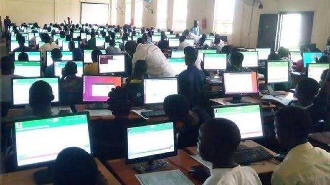 JAMB Ta Tabbatar da Ɗalibai Sun Yi Mummunar Faɗuwa Bana