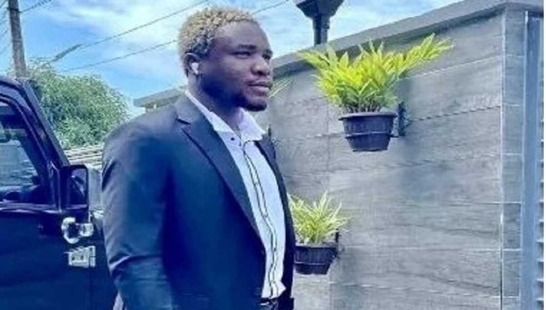 Barawon da ya gudu da motar N55m ya ce ba satarta ya yi ba Barawon da ya gudu da motar N55m ya ce ba satarta ya yi ba