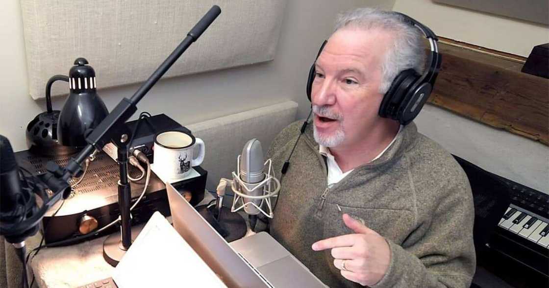 Phil Valentine was a presenter on SuperTalk 99.7 WTN radio based in Tennessee. Phil Valentine was a presenter on SuperTalk 99.7 WTN radio based in Tennessee.