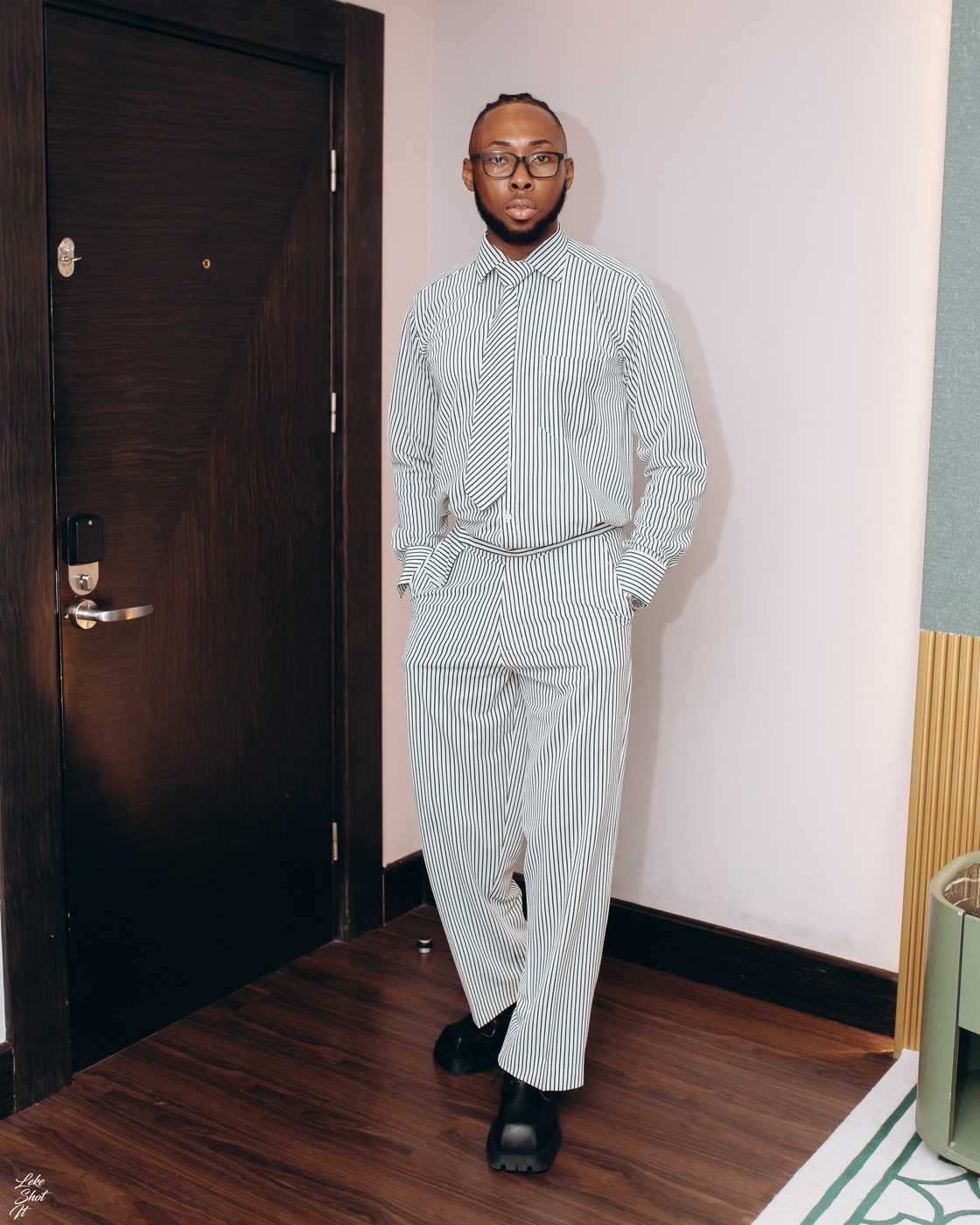 Lifestyle connoisseur Efe Tommy marks 40th birthday in grand style as he launches Kidney for Life Relief Foundation — with Shina Peller, Timini Egbuson, Osaze Ebueku in attendance. Lifestyle connoisseur Efe Tommy marks 40th birthday in grand style as he launches Kidney for Life Relief Foundation — with Shina Peller, Timini Egbuson, Osaze Ebueku in attendance.