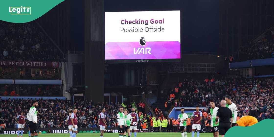 Premier League clubs vote against scrapping VAR