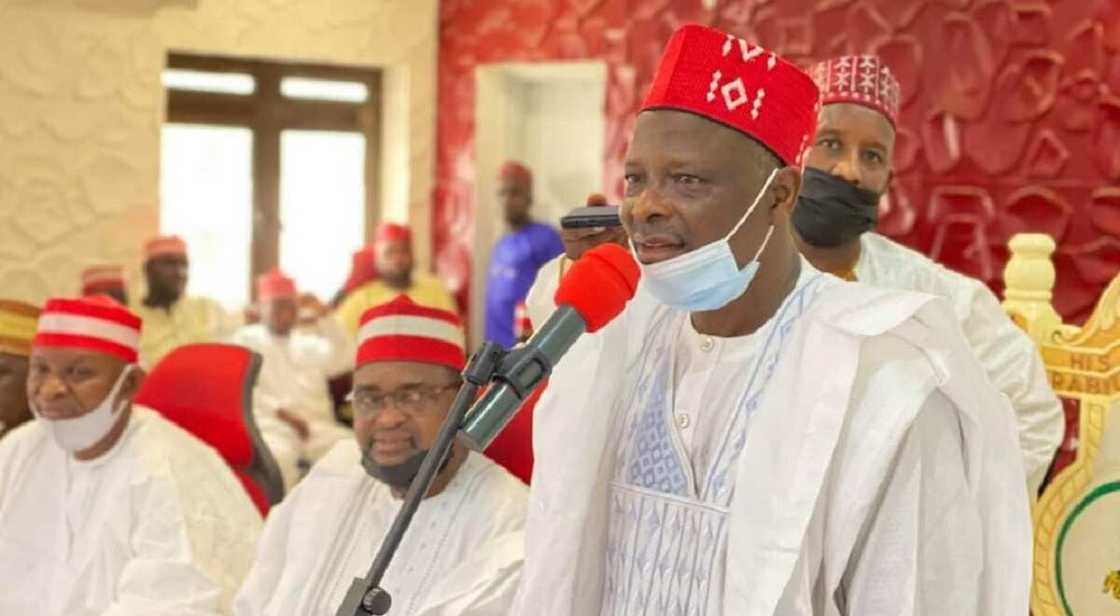 Da Dumi-Dumi: Ban gamsu da ayyukan da Ganduje ya yi a Kano ba, In ji Kwankwaso Da Dumi-Dumi: Ban gamsu da ayyukan da Ganduje ya yi a Kano ba, In ji Kwankwaso