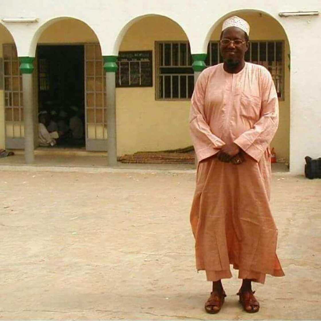 Cikakken tarihin Marigayi Sheikh Ja'afar Mahmoud Adam