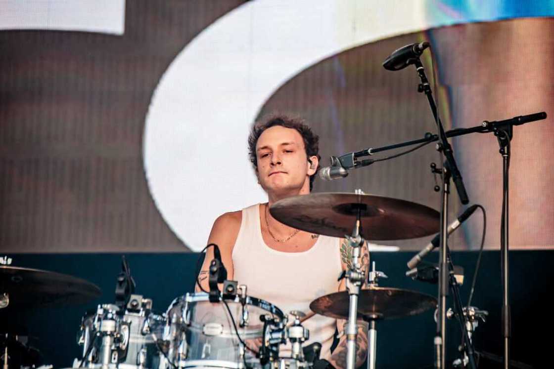 Celebrities named George Celebrities named George