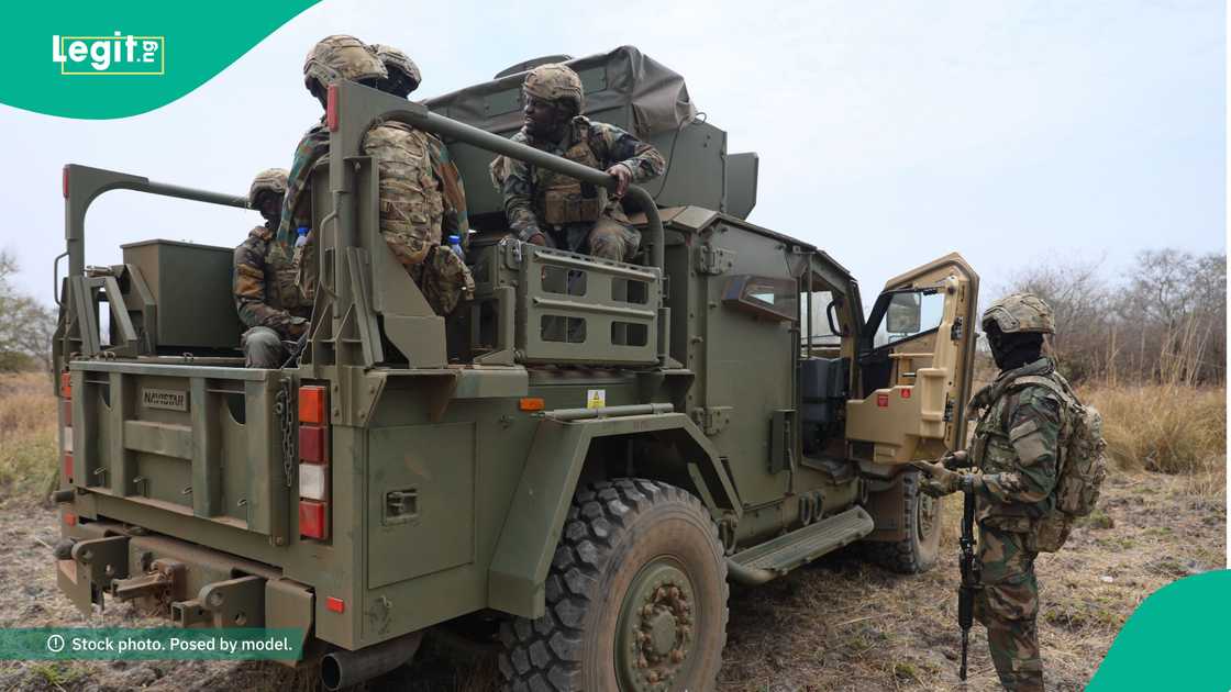 'Yan bindiga sun farmaki sojojin Ghana 'Yan bindiga sun farmaki sojojin Ghana