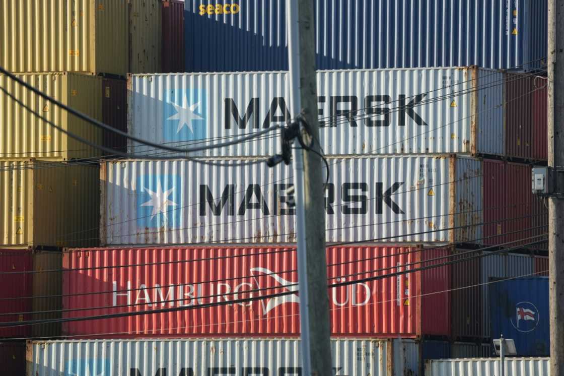 The US trade gap narrowed more than analysts expected in August according to government data. The US trade gap narrowed more than analysts expected in August according to government data.