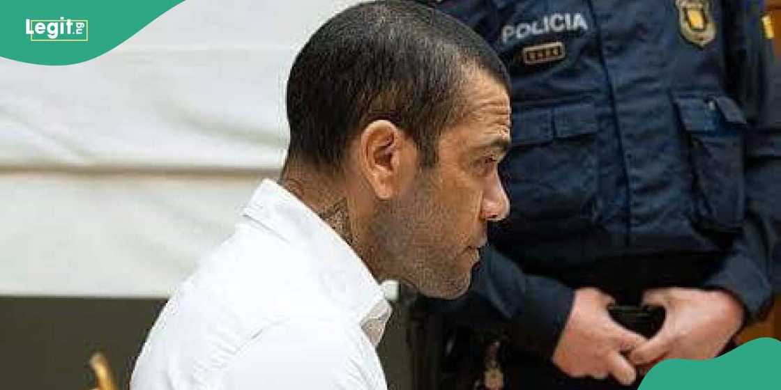 Kotu ta daure Dani Alves shekaru 4 a gidan kaso Kotu ta daure Dani Alves shekaru 4 a gidan kaso