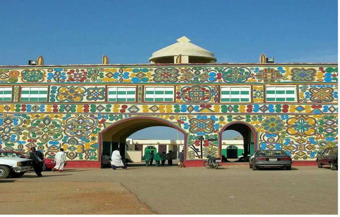 Dalilin da ya sa har yanzu ba a nada sabon sarkin Zazzau ba, in ji masana tarihi