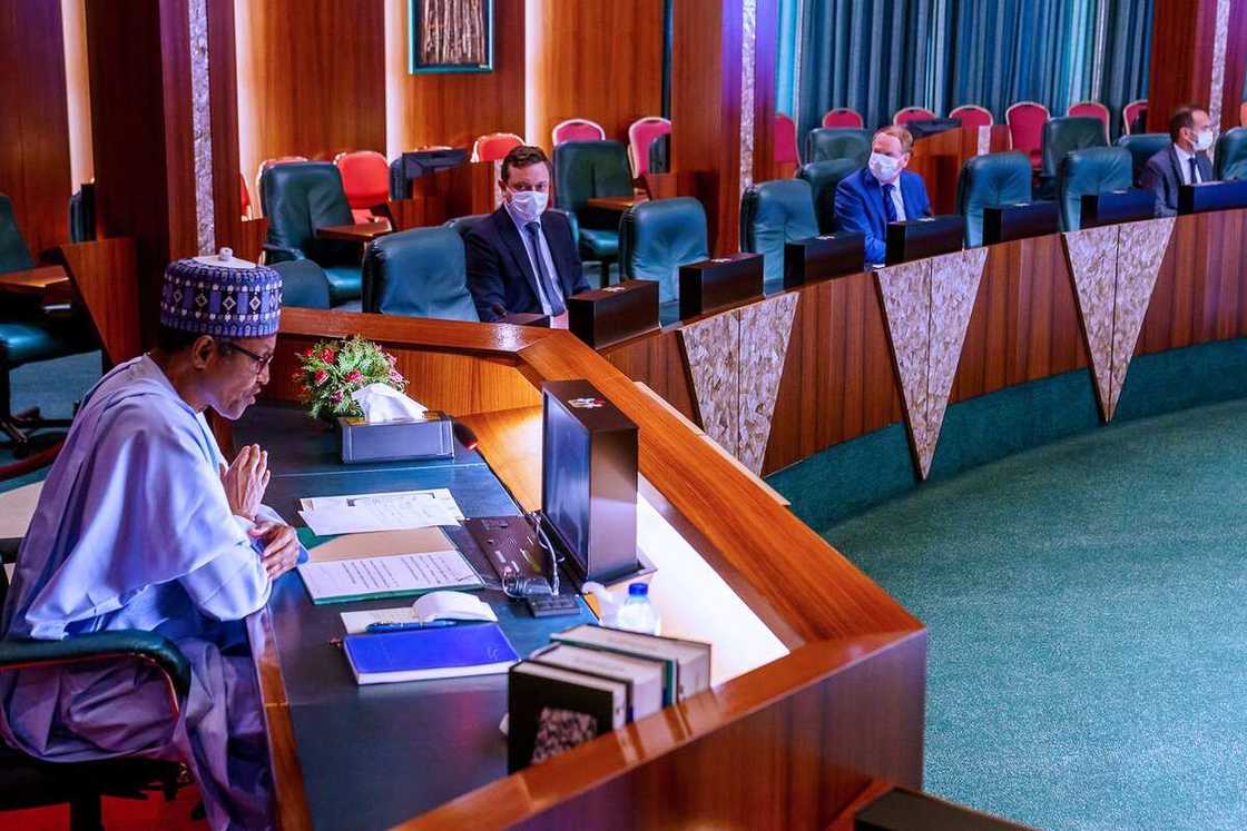 Tallafi 17 da Gwamnatin tarayya ta samu domin yaki da cutar COVID-19 Tallafi 17 da Gwamnatin tarayya ta samu domin yaki da cutar COVID-19