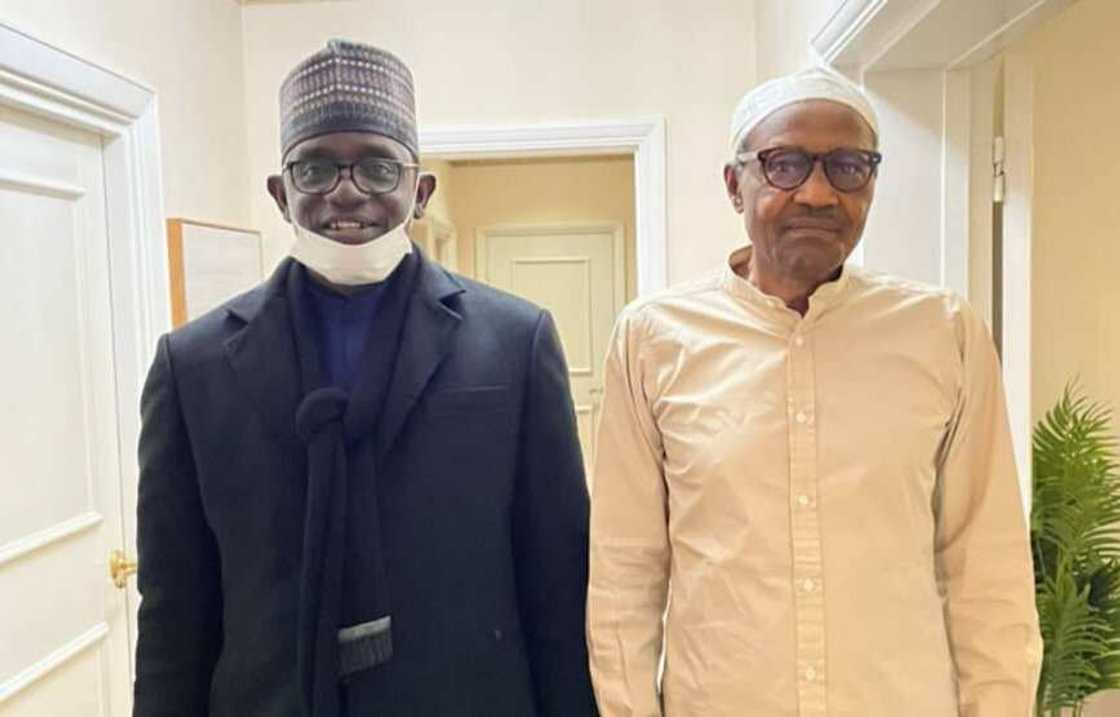 Labarin cikin Hotuna: Mai Mala Buni yayi takakkiya zuwa Landan don ganin Shugaba Buhari Labarin cikin Hotuna: Mai Mala Buni yayi takakkiya zuwa Landan don ganin Shugaba Buhari