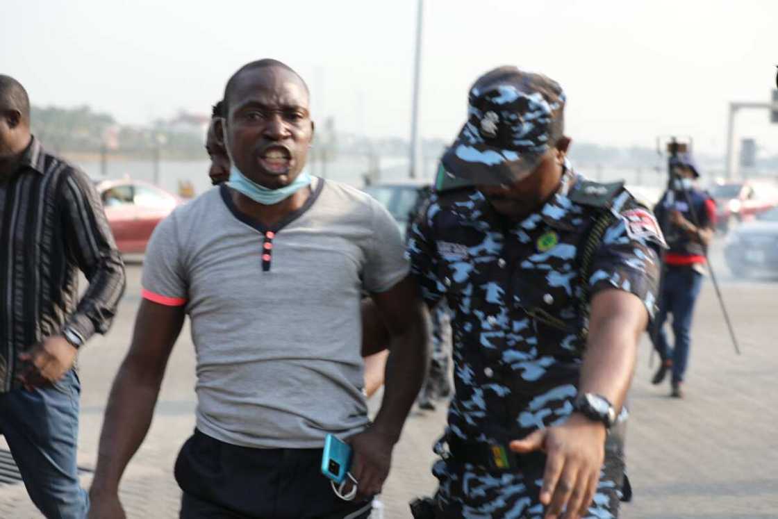 Wasu Yan Bindiga sun sake kai hari ofishin 'Yan sanda a Cross Rivers Wasu Yan Bindiga sun sake kai hari ofishin 'Yan sanda a Cross Rivers