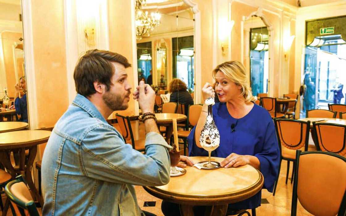 Luana Belmondo et son fils Luana Belmondo et son fils