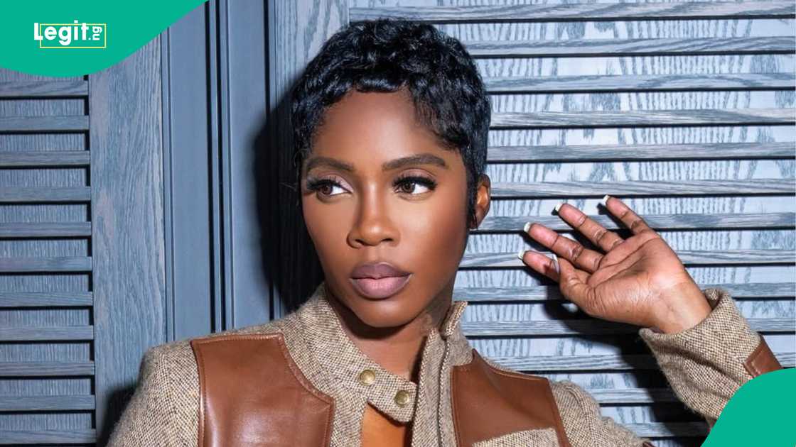 Tiwa Savage and Jamil Balogun visit Toke Makinwa's baby.