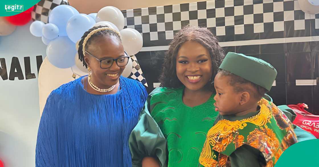 A Nigerian lady shares the step-by-step process of getting a UK tourist visa for her mum A Nigerian lady shares the step-by-step process of getting a UK tourist visa for her mum