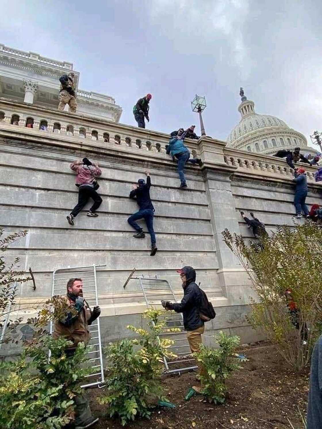 An harbe wata mata, an gano sinadarai masu fashewa a rikicin da ya barke a Amurka