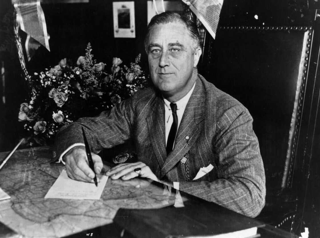 Franklin Delanoo Roosevelt: qui était le président des États-Unis? Franklin Delanoo Roosevelt: qui était le président des États-Unis?