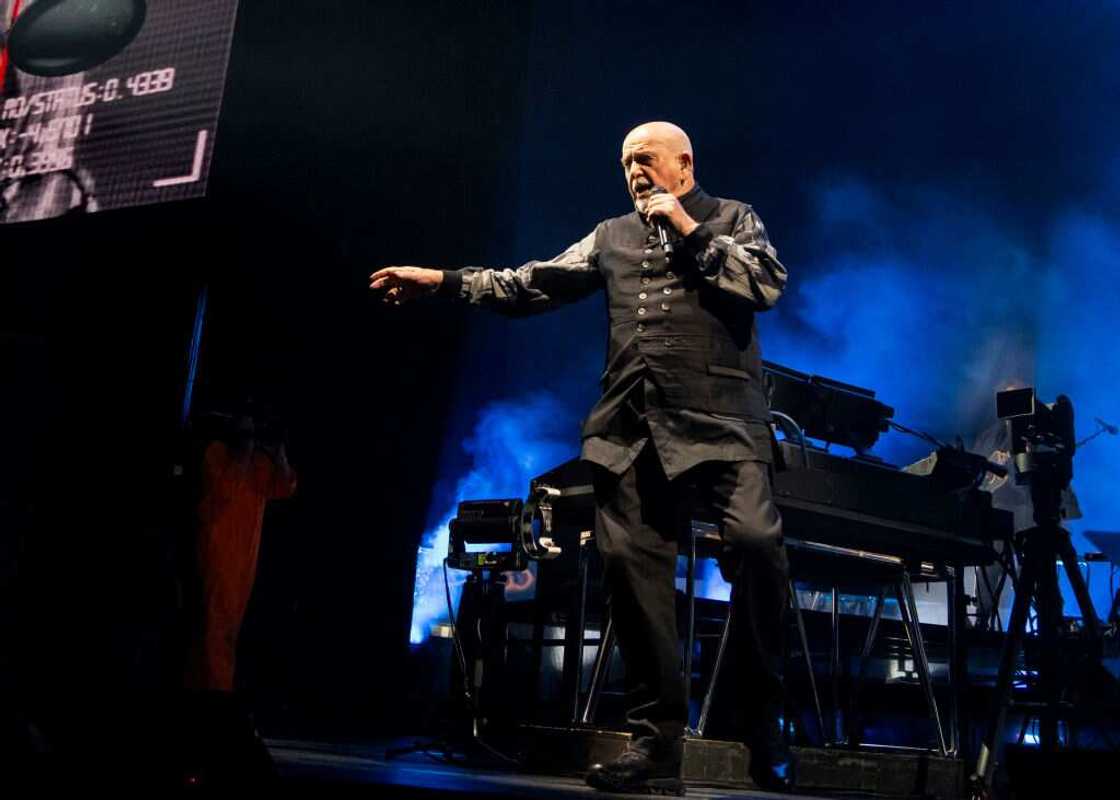 80s singers 80s singers