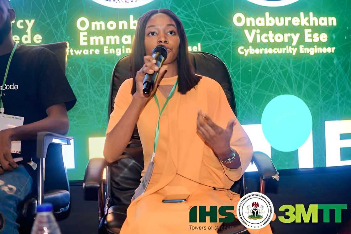 Cybersecurity Engineer Victory Ese Oladele-Ojo speaking onstage Cybersecurity Engineer Victory Ese Oladele-Ojo speaking onstage