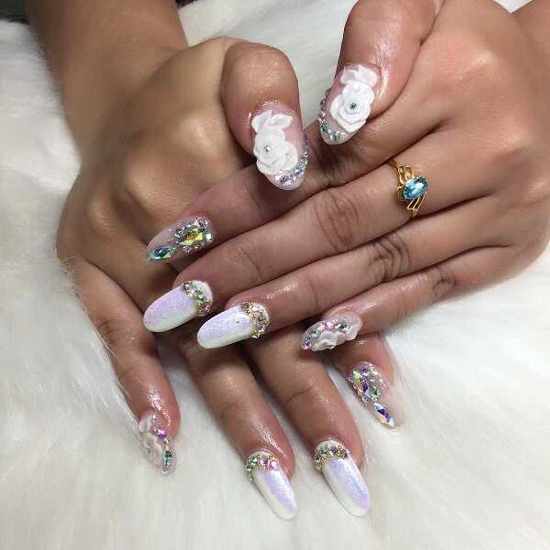 Wedding nails for brides