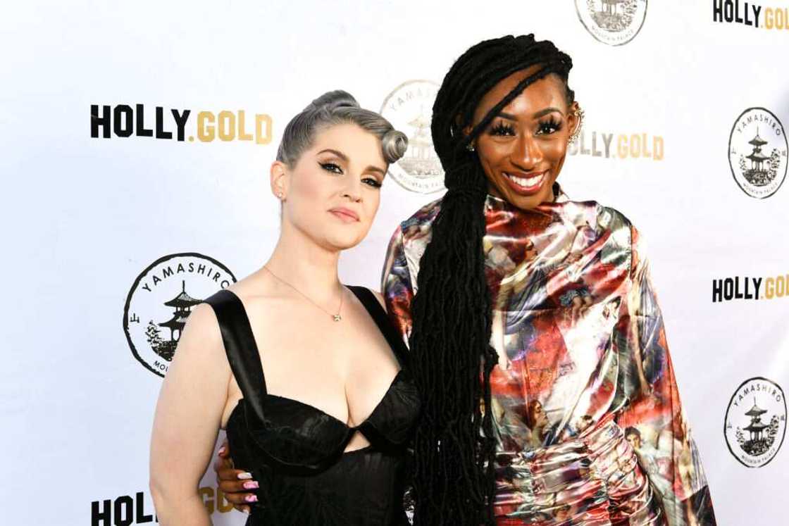 Kelly Osbourne hot Kelly Osbourne hot