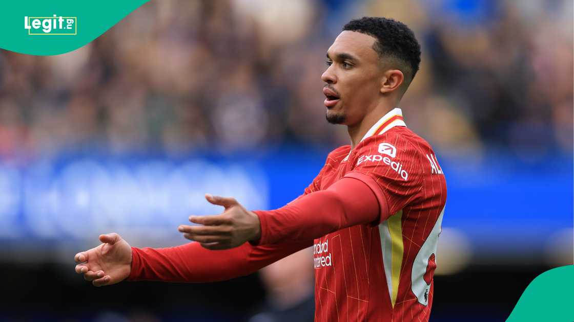 Trent Alexander-Arnold, Liverpool, Chelsea, Stamford Bridge, London, England, Premier League. Trent Alexander-Arnold, Liverpool, Chelsea, Stamford Bridge, London, England, Premier League.