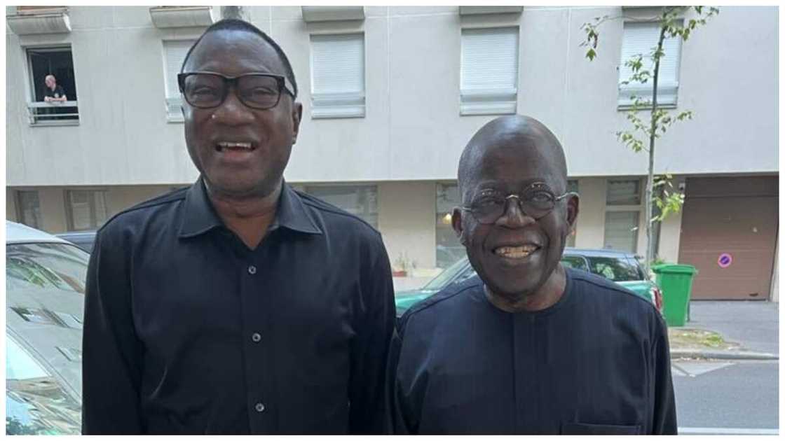 Femi Otedola da Bola Tinubu. Femi Otedola da Bola Tinubu.