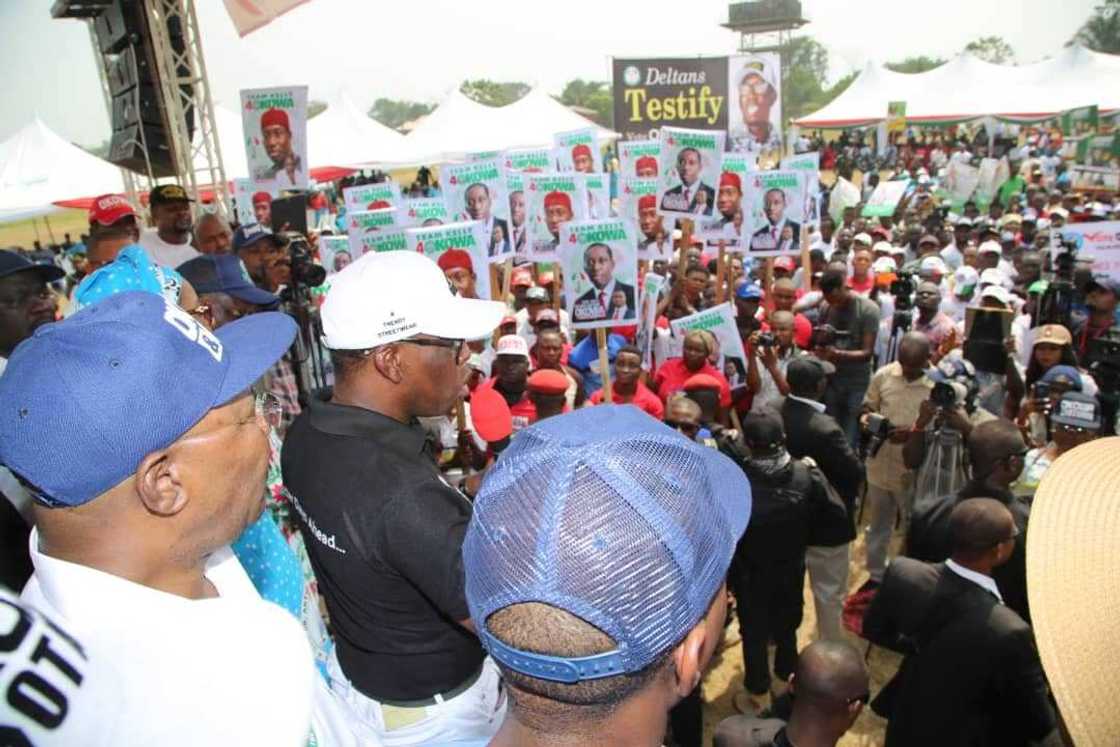 2019 polls: Governor Okowa challenges opposition to engage in campaign