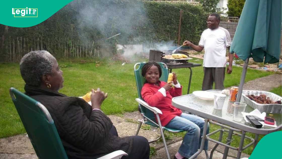Lady says she regrets moving to Nigeria. Lady says she regrets moving to Nigeria.