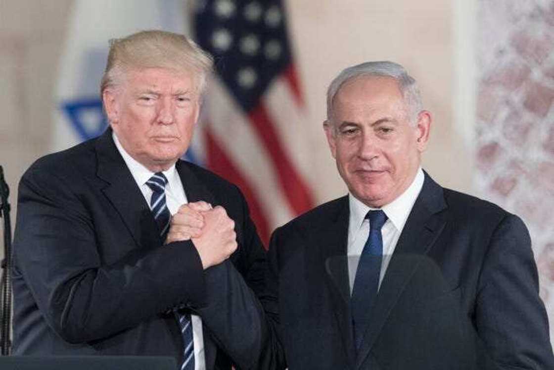 Netanyahu removes joint photo with Trump from Twitter banner Netanyahu removes joint photo with Trump from Twitter banner