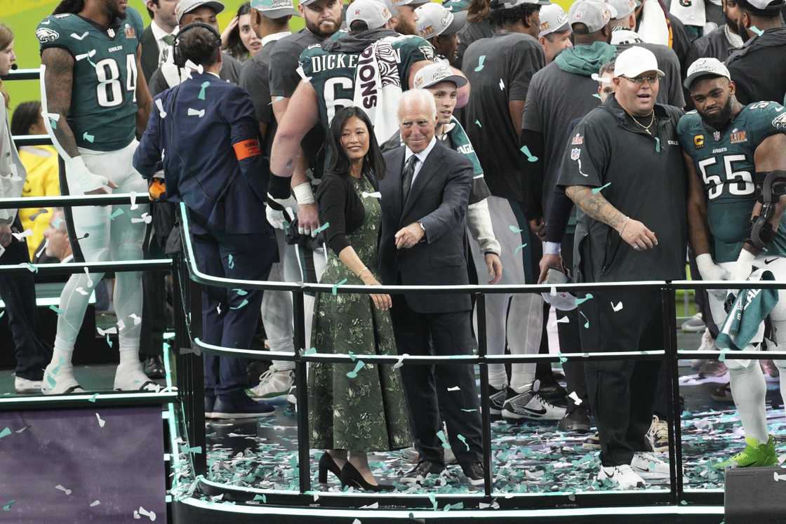 Philadelphia Eagles Owner Jeffrey Lurie and his wife Tina Lai celebrate during Super Bowl LIX at Caesars Superdome in New Orleans