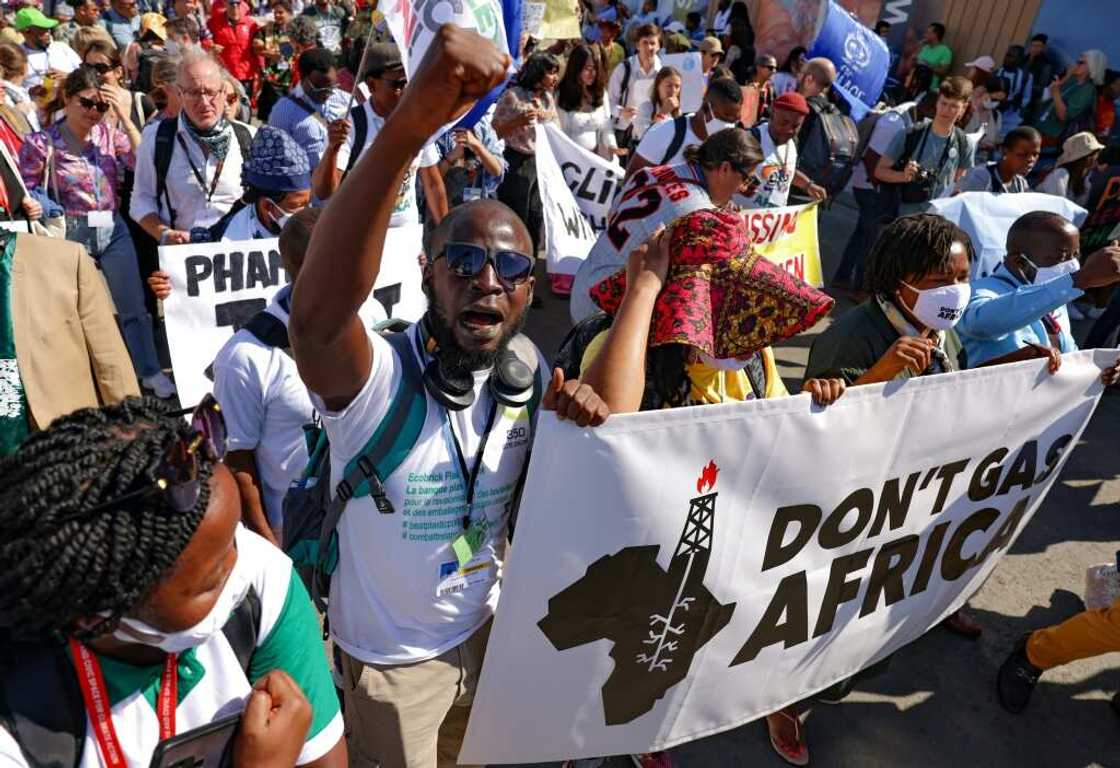 Developing nations want wealthy ones to make good on pledgea to provide $100 billion a year in climate-related aid Developing nations want wealthy ones to make good on pledgea to provide $100 billion a year in climate-related aid