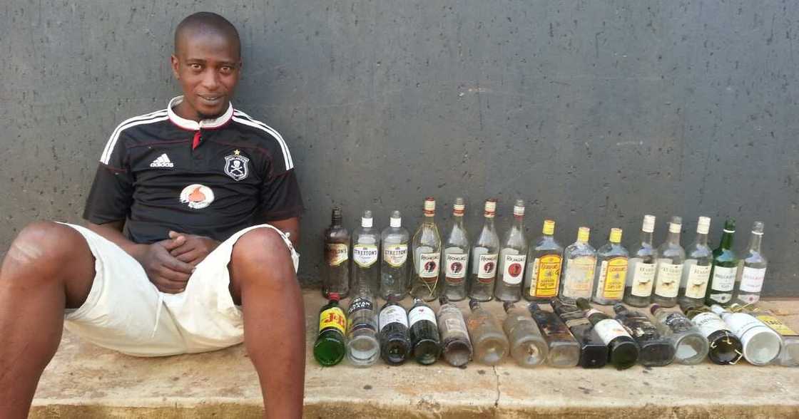 Mzansi Man Transforms Bottles from Dumpsites into Beautiful Home Decor Mzansi Man Transforms Bottles from Dumpsites into Beautiful Home Decor
