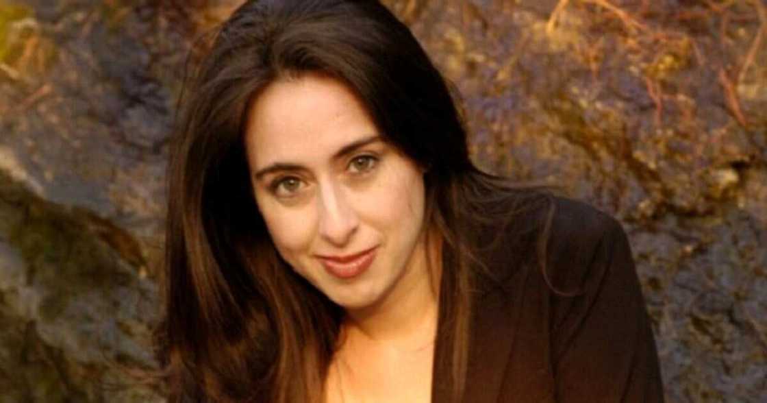 Vanessa Villanueva Vanessa Villanueva