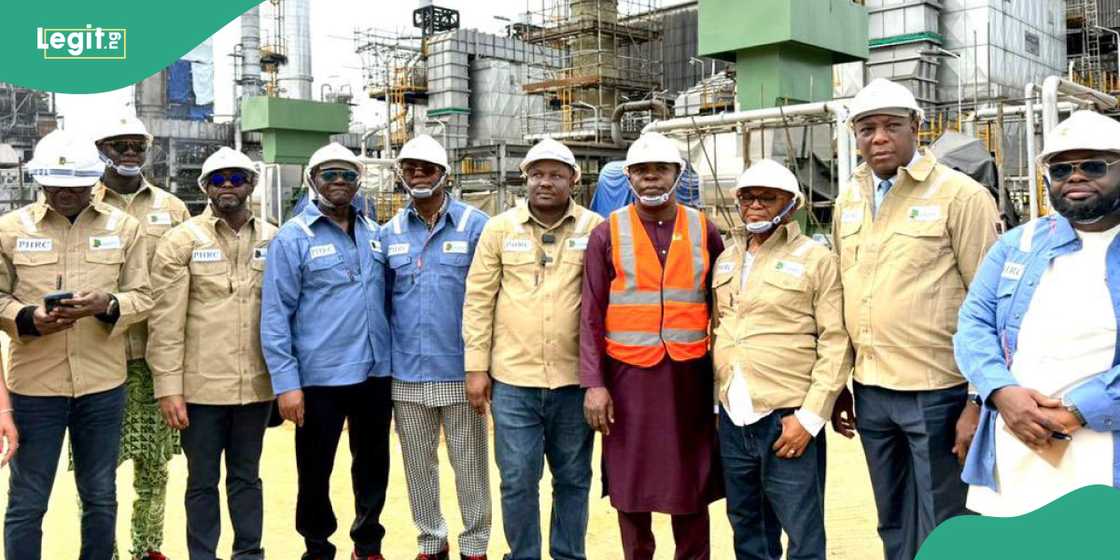 Fact finding team torus Port Harcourt refinery complex Fact finding team torus Port Harcourt refinery complex