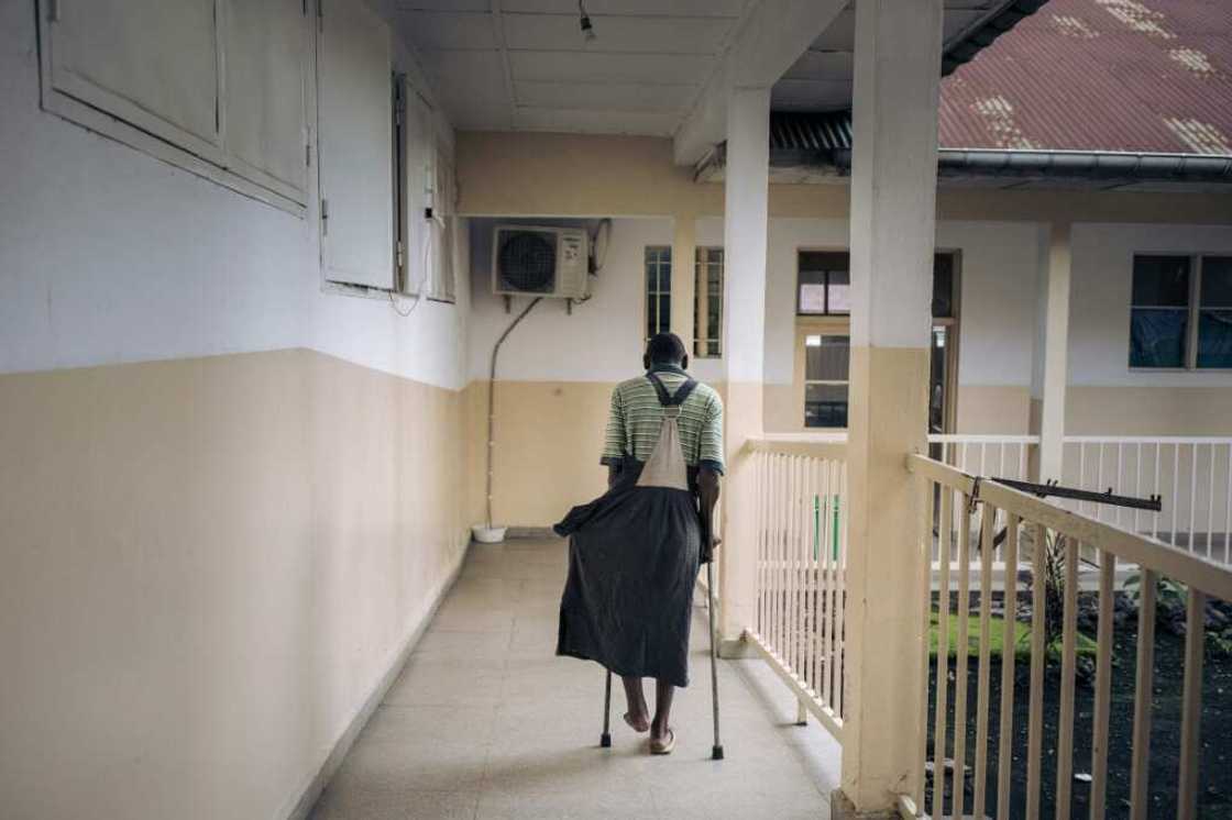At the hopital in Goma, only ten people have been admitted since the resurgence in fighting because of the difficulty crossing the frontlines At the hopital in Goma, only ten people have been admitted since the resurgence in fighting because of the difficulty crossing the frontlines