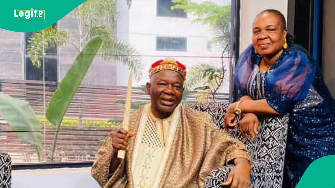 Chiwetalu Agu shows love to wife on birthday. Chiwetalu Agu shows love to wife on birthday.