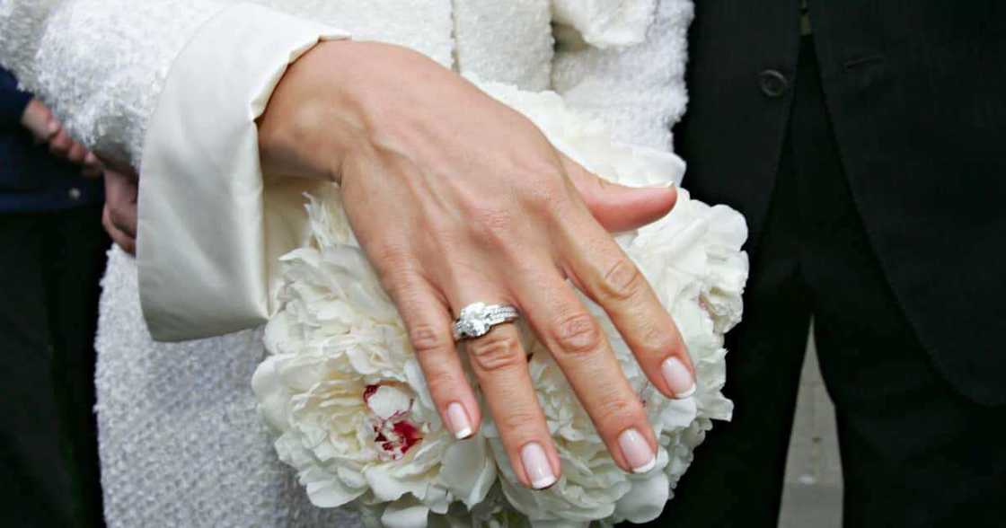 Wedding, divorce Wedding, divorce