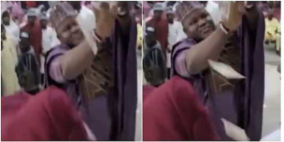 Ruwan daloli: Bidiyon bahaushe yana watsi da daloli a liyafar biki ya janyo cece-kuce Ruwan daloli: Bidiyon bahaushe yana watsi da daloli a liyafar biki ya janyo cece-kuce