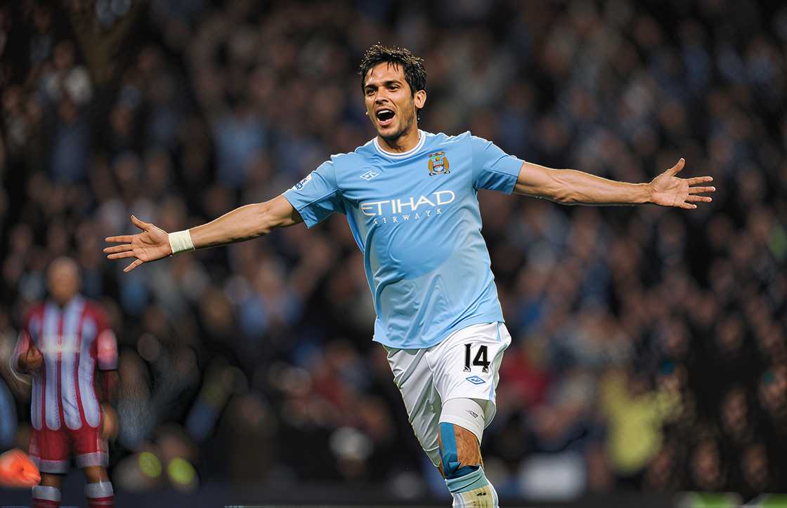 Roque Santa Cruz at the City of Manchester Stadium Roque Santa Cruz at the City of Manchester Stadium