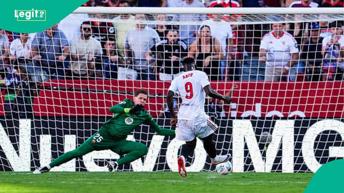 Akor Adams, Sevilla, Barcelona, La Liga, Spanish football Akor Adams, Sevilla, Barcelona, La Liga, Spanish football