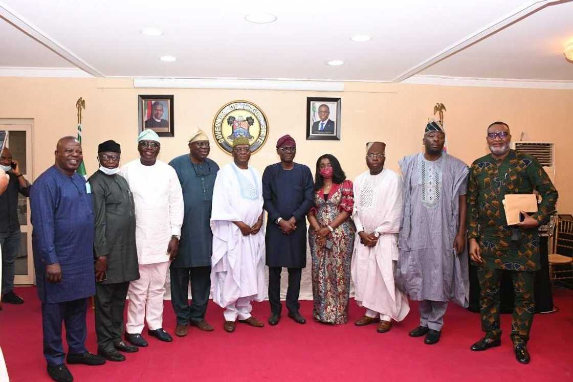 2023 presidency: Prominent APC Senator says Tinubu should contest in 2023 2023 presidency: Prominent APC Senator says Tinubu should contest in 2023