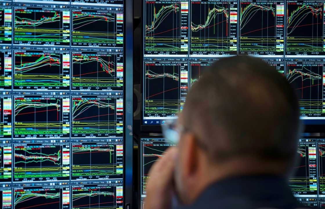 Traders are biding their time ahead of the release of key figures, including Nvidia's earnings and US economic data Traders are biding their time ahead of the release of key figures, including Nvidia's earnings and US economic data