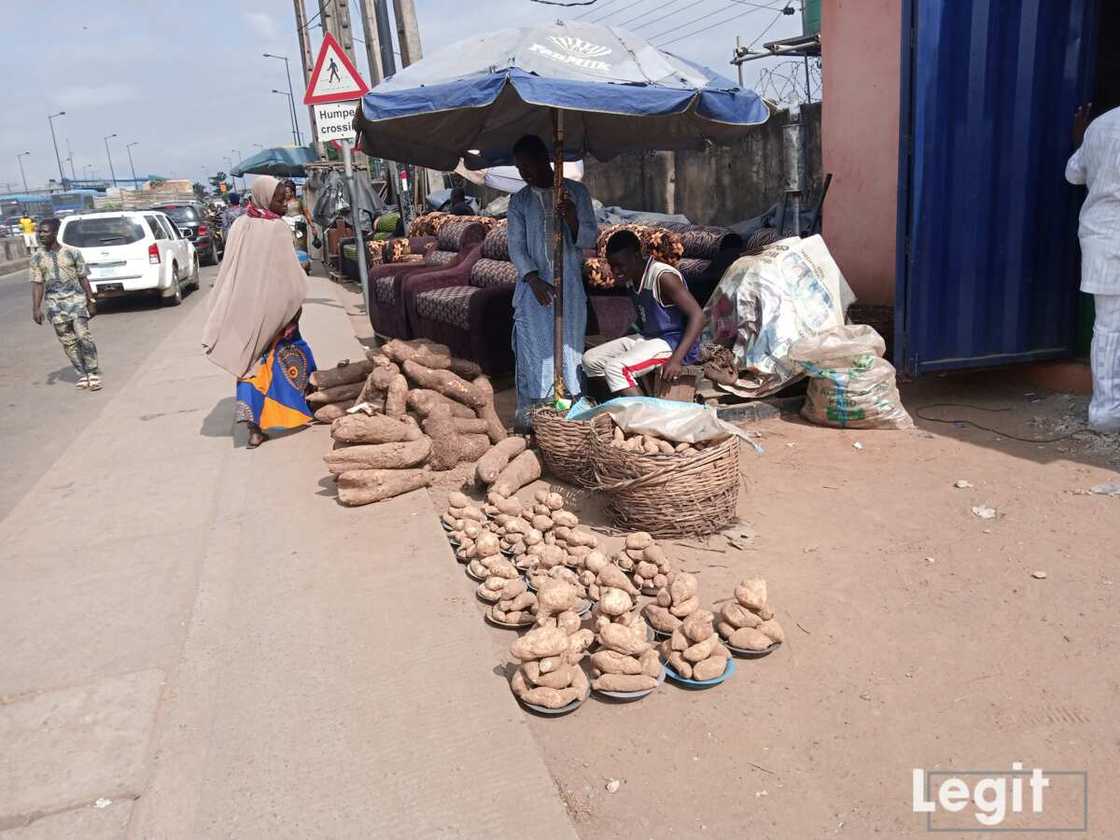 The quantity of the item is reduced and they are not even fresh. Photo credit: Esther Odili The quantity of the item is reduced and they are not even fresh. Photo credit: Esther Odili