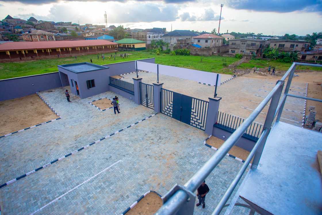 KingMakers, Ifako Ijaiye LG Unveil Sports Complex for Grassroots and Youth Development KingMakers, Ifako Ijaiye LG Unveil Sports Complex for Grassroots and Youth Development