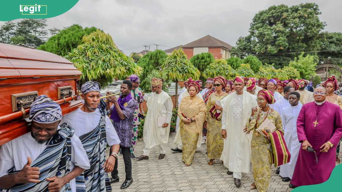 Saraki Buries Mother Saraki Buries Mother