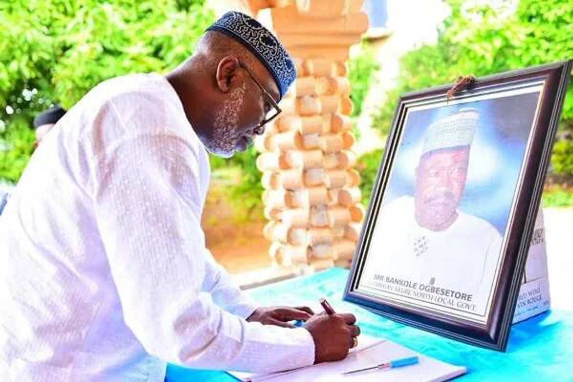 Mataimakin shugaban karamar hukuma Ya Mutu Kwana 3 Bayan mutuwar ciyaman. Mataimakin shugaban karamar hukuma Ya Mutu Kwana 3 Bayan mutuwar ciyaman.