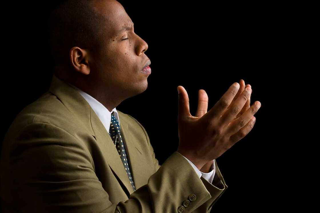 Trusting God in tough times Trusting God in tough times