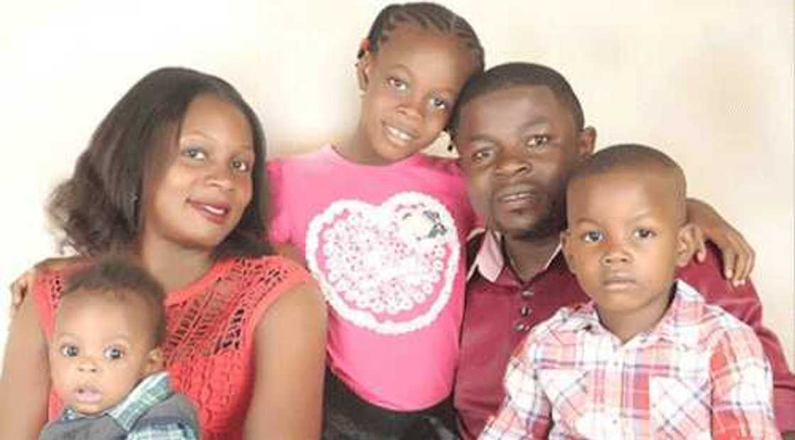 Gobara ta hallaka Miji da Mata da 'ya'yan su 3 a jihar Kano Gobara ta hallaka Miji da Mata da 'ya'yan su 3 a jihar Kano