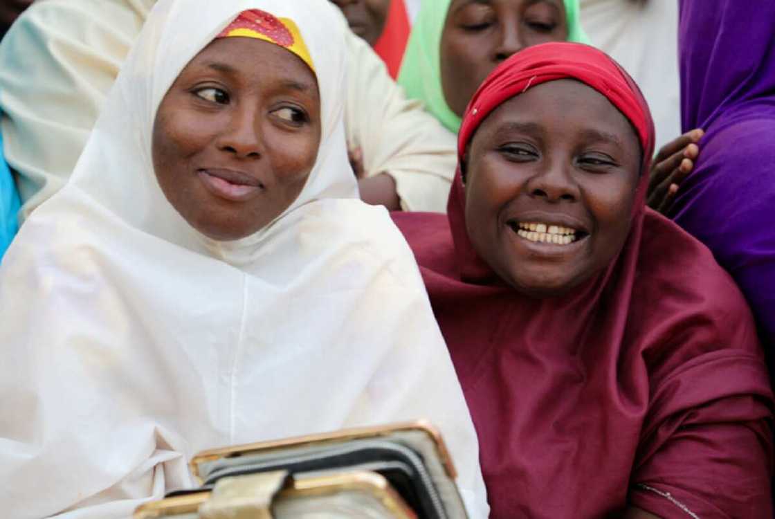 Hotuna: Cike da farin ciki, iyaye sun hadu da 'ya'yansu da aka sace a Kankara Hotuna: Cike da farin ciki, iyaye sun hadu da 'ya'yansu da aka sace a Kankara